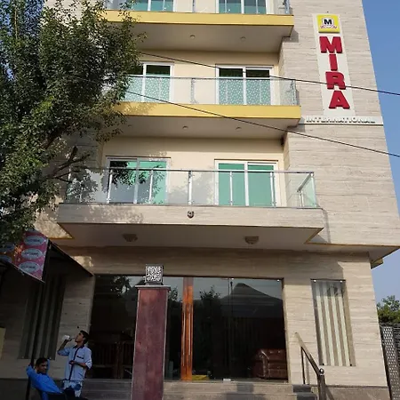 Hotel Mira International